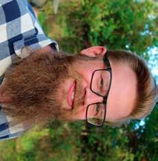 David älskar att vara ledare David Berlin har varit engagerad i sjöscout i 24 år först som scout och sedan som ledare. Dessutom är han konfaledare och var under många år tonårsledare.