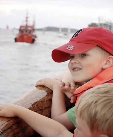 12 GÖTEBORG Eriksberg, Nordstan, Rosenlund, badstränder, skärgården m fl Barnaktiviteter: Västerhavsveckans teckningsutmaning Västerhavsveckans havsverkstad med klappakvarium.