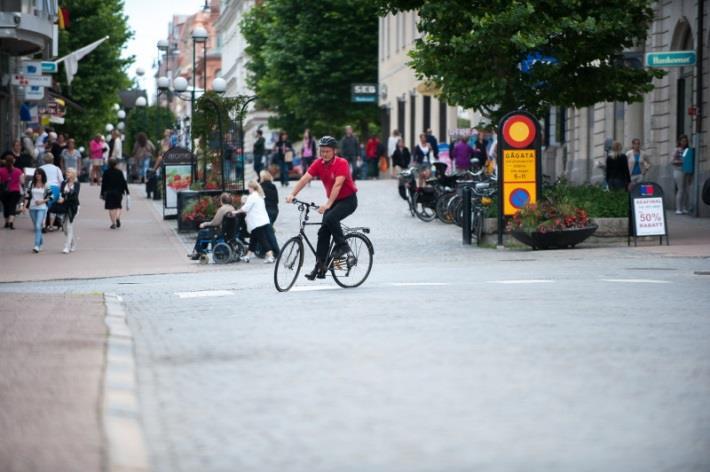 Väg: trafik till, från