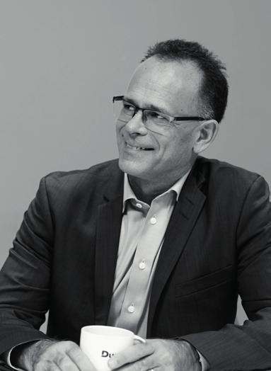 2018 ut på följande sätt: 76 Thomas Ekman, VD och