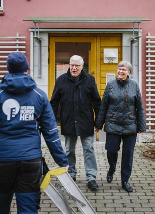 INNEHÅLL VD har ordet 4 5 Vision, värden och affärsmodell 6 Mål 8 Omvärld Region, stad och stadsdel 9 Fastighet och bostad 12 Våra strategiska val En aktiv fastighetsägare 14 Attraktivitet i hela