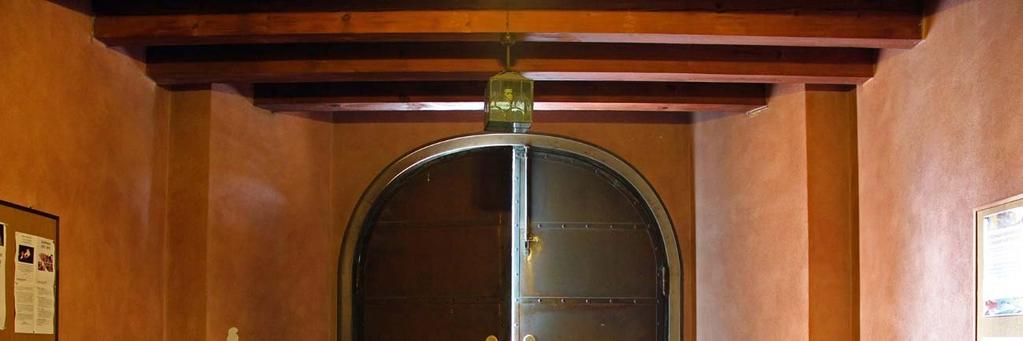 möjlig att sätta i de utrymmen som inte utgör kyrkorum. Förutsättningen var dock att nya lister sattes utanför befintligt listverk vilket skulle bevaras intakt.