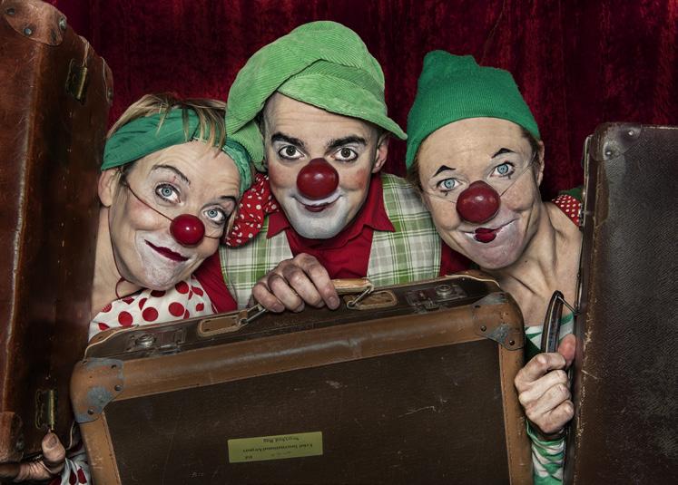 Det blir ett fullspäckat program med allt från aktiviteter, mat, hoppborg, clown, show, musik, utställning och föreställningar.