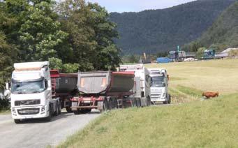 Välja befintlig jord, naturligt bildad jord från annan ort eller en tillverkad jord? Mikrolivet bäst i befintlig jord som har utbildats naturligt på platsen under lång tid.