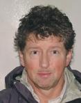 ERIKSSON Basidie: Mer eller mindre klubbliknande del av hymeniet som bildar 2, 4, 6 eller 8 sporer. Cystid: Steril cell i hymeniet hos basidiomyceterna.