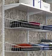 Basic trähylla Special Lutande 23 Klädkammarsystem