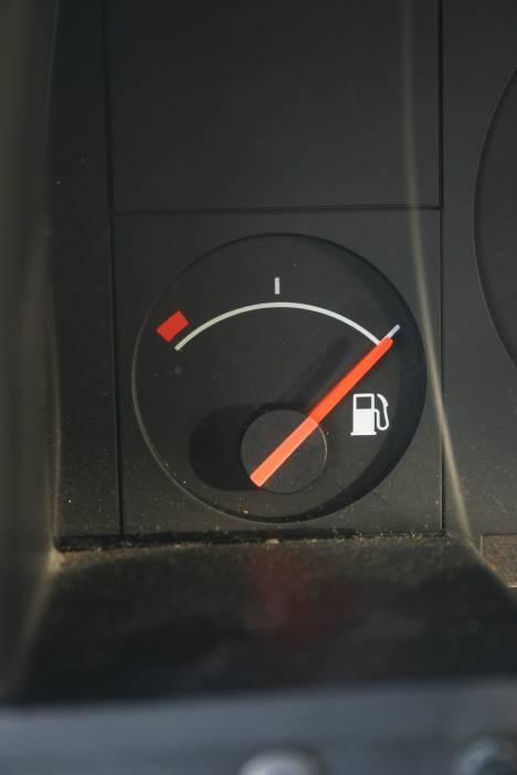 Bygg din egen tankmätare Volvo 740 Skriven av Bråkis 2005-10-29 för forumet på Svenska 740-klubben () Steg-för-steg-guide som visar hur du för mellan 65kr och 195 kr (beroende på hur lätt du vill ha
