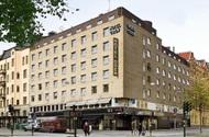 Fastigheten togs då över av HSB och ett omfattande renoveringsarbete tov vid för att göra om det sju våningar höga hotellet till lägenheter.