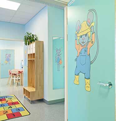 FORMICA MILJÖER FÖR SKOLA OCH UTBILDNING Younique underlättar dagliga aktiviteter På förskolan Veturitalli i Pori, Finland, användes Younique by Formica Group laminatservice för att