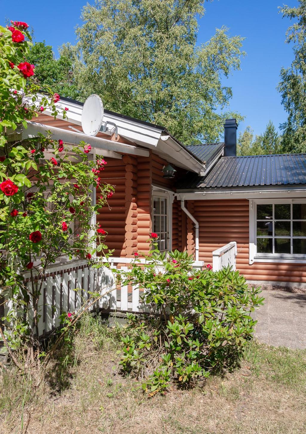 B ostadshus i Flaka, Lemland.