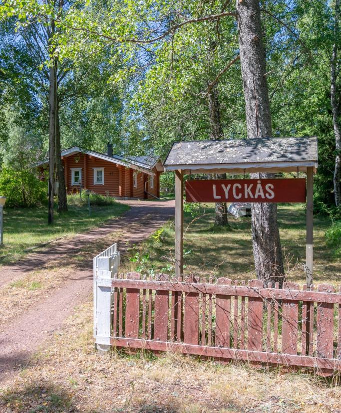 FAKTA FASTIGHETSBETECKNING: Lyckås RNr. 6:113 i Flaka by, Lemlands kommun (417-404-6-113).