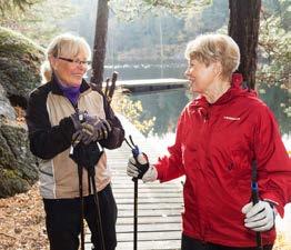 SAMMANFATTNING Andelen äldre fortsätter att öka, vilket medför att framför allt behovet av kommunal omsorg och hälsooch sjukvård ökar.