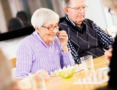 Teknikutvecklingen inom vård- och omsorgs verksamheter innebär förändringar för personalen. Komplexiteten i yrket kan leda till ökad ohälsa hos personalen.