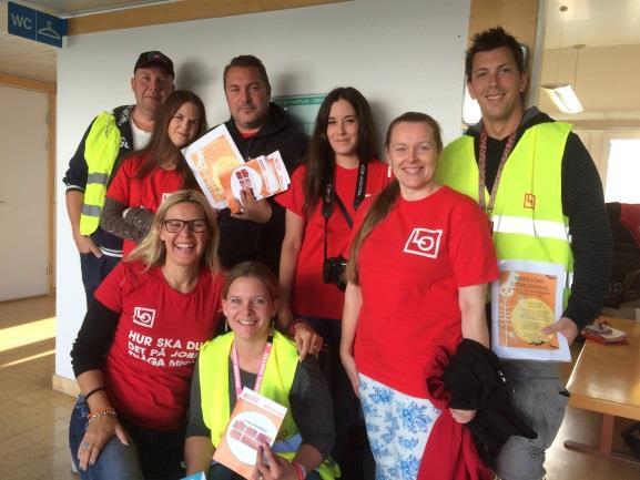 Turnén hade under sommaren 2015 ett stort genomslag i media. LO-distriktet arbetade offensivt med att redan dagen innan respektive besök kontakta lokal media, vilket gav positivt gensvar.