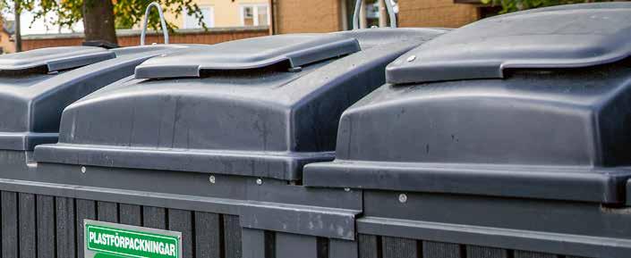 Vid större renoveringsprojekt där vi även lagt mycket tid på den yttre bostadsmiljön, samt i samband med nyproduktion, har vi valt att använda oss av underjordsbehållare för käll sortering, säger