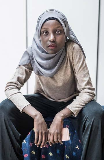 VERKSAMHETSBERÄTTELSE MED EFFEKTRAPPORT God samhällsstyrning för barns rättigheter ska stärkas KHULUDS BERÄTTELSE Tjejforum är som en familj Khulud Omar är 15 år och bor i Borlänge.