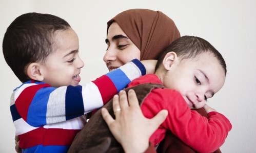 VERKSAMHETSBERÄTTELSE MED EFFEKTRAPPORT Barn i migration ska få sina rättigheter tillgodosedda INAMS BERÄTTELSE Jag är glad att jag valde en ny väg Inam flydde för två år sedan ensam med sina två små