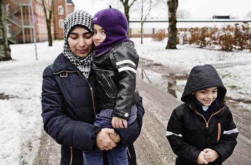 VERKSAMHETSBERÄTTELSE MED EFFEKTRAPPORT Barn i migration ska få sina rättigheter tillgodosedda Inams ögon är beslutsamma.