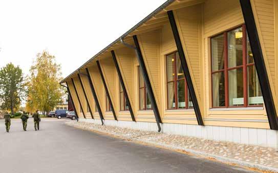 12 2.2 EN STRATEGISK FASTIGHETSÄGARE ÅRSREDOVISNING 2017 2.2 EN STRATEGISK FASTIGHETSÄGARE ÅRSREDOVISNING 2017 13 Strategi 2020 Vi har nu kommit halvvägs gällande vår strategi 2015-2020.