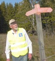 Lasse håller ställningarna norr Vid Berga vägskäl möts etapperna 60 och 61. Här finns busshållplats. om Skanssundet - Vad som förändrats?
