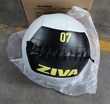 NY ZIVA Wallball 7 kg 1078-040 Avslut: 18:39 1 000.