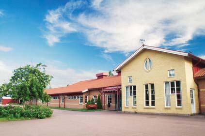Väse skola Skolor och förskolor Skolan är o a en vik g del för mindre samhällens iden tet. Den egna skola har stor betydelse socialt, och utgör o a en vik g mötesplats.