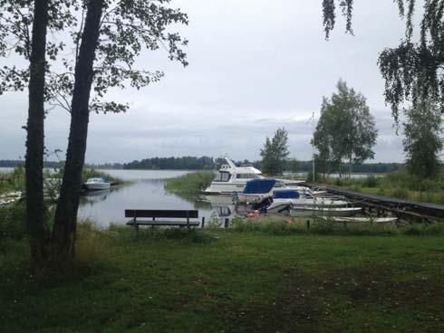 En satsning på gemensamma värden i de mest a rak va och mest känsliga lägena vid kusten kan bidra ll ökad a rak vitet för e större omland, än en utveckling av e antal bostäder.