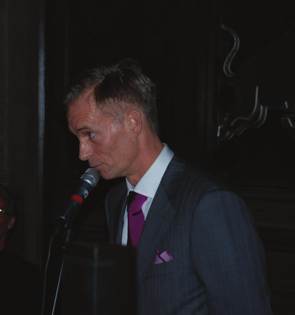 VD har ordet Halvåret 2015 började väldigt starkt, men mattades av rejält i maj och juni som visade sig bli ganska dåliga börsmånader. Alla våra fonder ligger på plus under året.