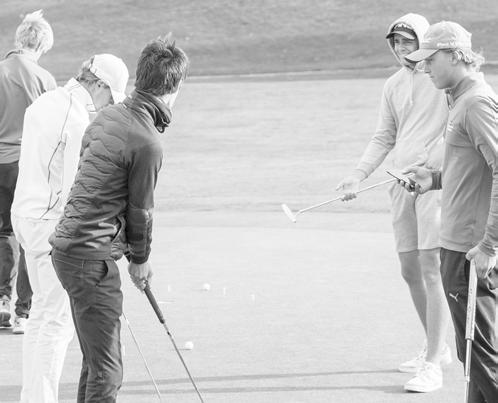 SVENSKA GOLFFÖRBUNDET 7 Bra rutiner före tävlingen skapar trygghet hos spelarna. Inspel. Vid inspel, låt spelarna träna på att göra en spelplan som noteras i banguiden. Processmål.