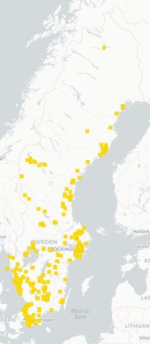 NATURVÅRDSVERKET 15(45) Publik normalladdning är främst aktuellt där någon parkerar lite längre. Det kan vara vid en kollektivtrafiknod, utmed större vägar, köpcentrum eller mötesplatser.