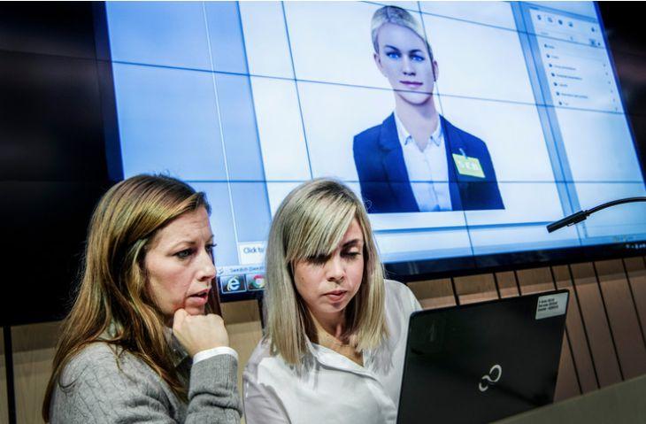 Målet är ett AI-drivet -samhälle där vi pratar med våra prylar allteftersom de lär