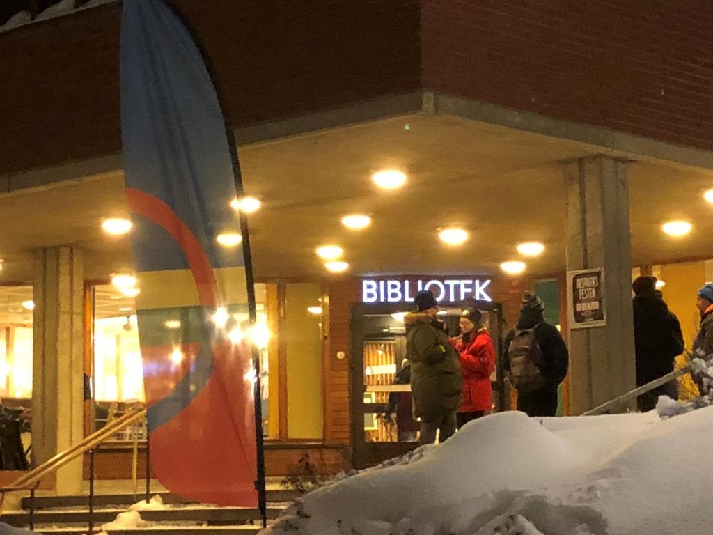 Östersunds stadsbibliotek. Foto: Elisabet Rundqvist. Om statistiken Det här är den fjärde mätomgången med en samlad nationell statistik över de offentligt finansierade biblioteken.
