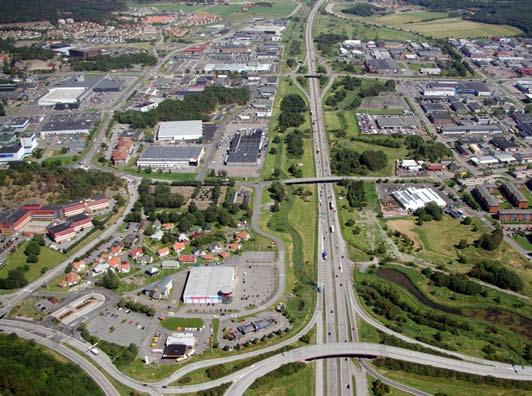 G Ö T E B O R G F ä s s b e r g s d a l F ä s s b e r g s d a l e n b e b y g g s Högsbo industriområde växte fram från 1950-talet och tillsammans med Sisjöområdet, som förut hette Norra Askims
