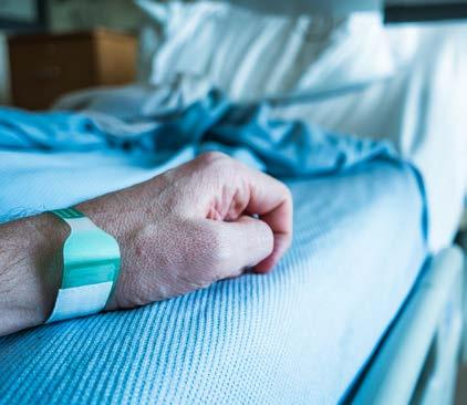FOTO: MOSTPHOTOS 16 STÖD FORSKNING OM GLOBAL HÄLSA STÖD FORSKNING OM GLOBAL HÄLSA 17 Minska dödligheten i sepsis - tillsammans når vi längre För att lösa sepsisgåtan angriper vi problemet genom