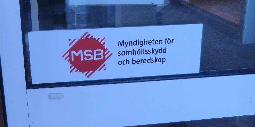 se/foretag/myndighet en-for-samhallsskydd-och-beredskap- (msb)-raddningsskolan-i-sando Finns dock inget om skolans organisation mm på