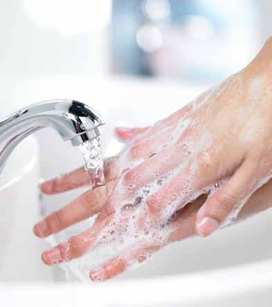HANDHYGIEN Ett sortiment med antimikrobiella tvålar och handdesinfektionsmedel som ger en hög nivå på handhygien i miljöer som är hygienkänsliga, t.ex.