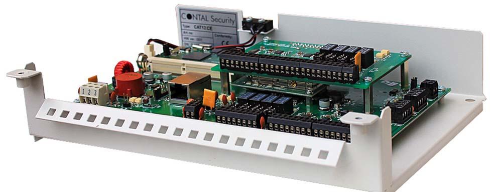 Spänning in CB0579 ETHERNET CB0578 processor kort extra balanserade ingångar-4 CB054A modem kort extra balanserade ingångar 5-8 GPRS antenn extra reläutg.