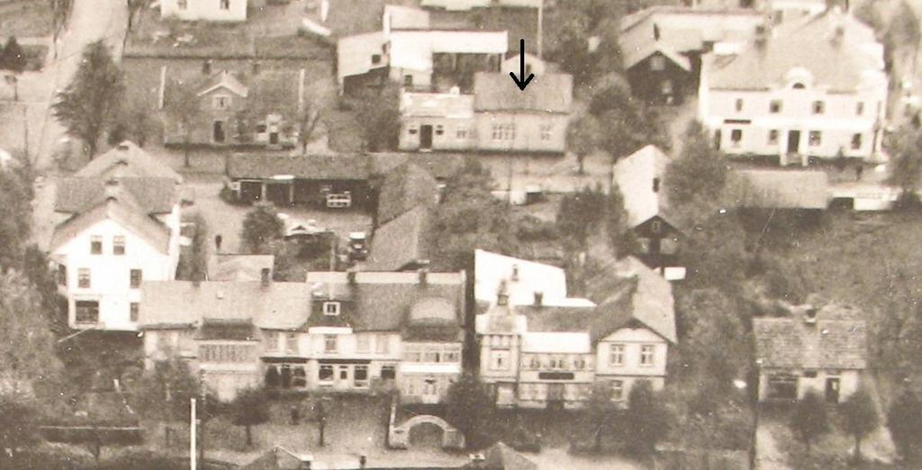 ägaren till Järnvägsgatan 15. Foto från 1930-talet lånat av Siv Molin O Neall.