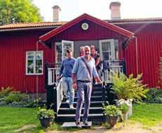 Hans liv återspeglas även i mat och dryck. Kombinera förmiddagsfika, eftermiddagsfika eller lunch med berättelsen om Cornelis liv. Guidning inkl. förmiddagsfika 90 kr/pers Guidning inkl.