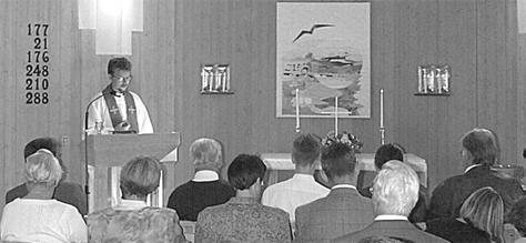 Den tekniska utrustningen LJUDANLÄGGNINGEN Hösten 1996 installerades en ljudanläggning i kyrkan av Teleljud, Borås.