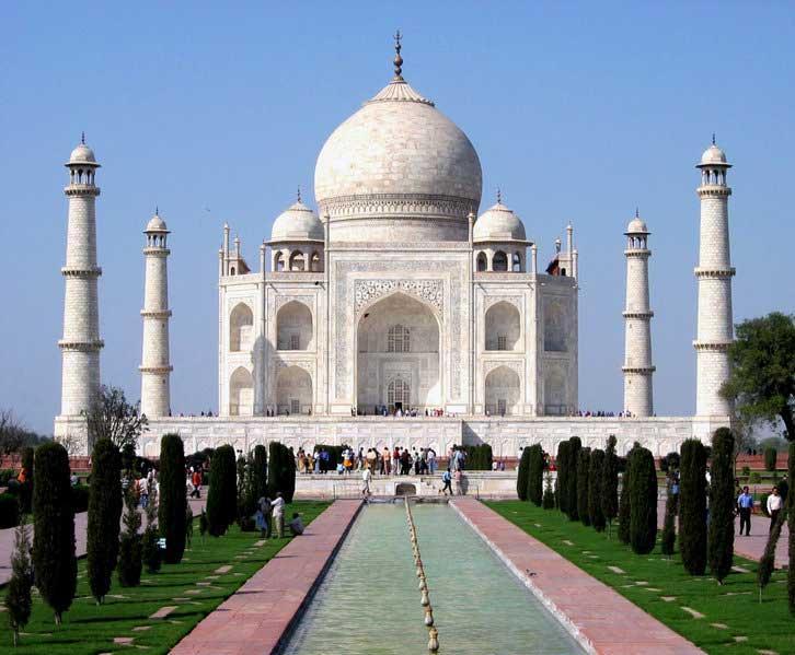 ALTERNATIV The Golden Triangle Delhi - Agra (Taj Mahal) Jaipur (Rosa staden) - Delhi med bil och guide; The Golden Triangle + besök i Kerala med Ayurvedapaket Endast Kerala och Ayurvedapaket GOLDEN