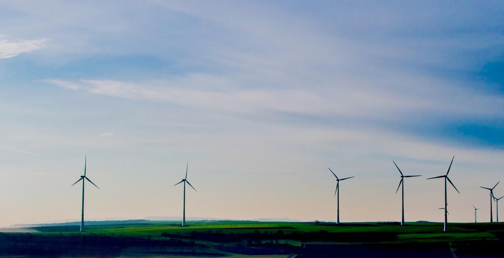 BAKGRUND: VINDKRAFTEN VÄXER Vindkraft blir mer kostnadseffektiv ju större verken byggs.