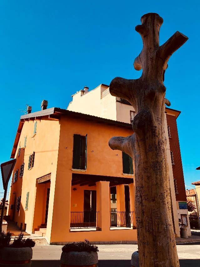 Via degli Dei, Bologna Florens, 7 nätter 4(11) Öppna landskap Torget i Monzuno Dag 5 Bruscoli San Piero a Sieve Mot nästa delmål.