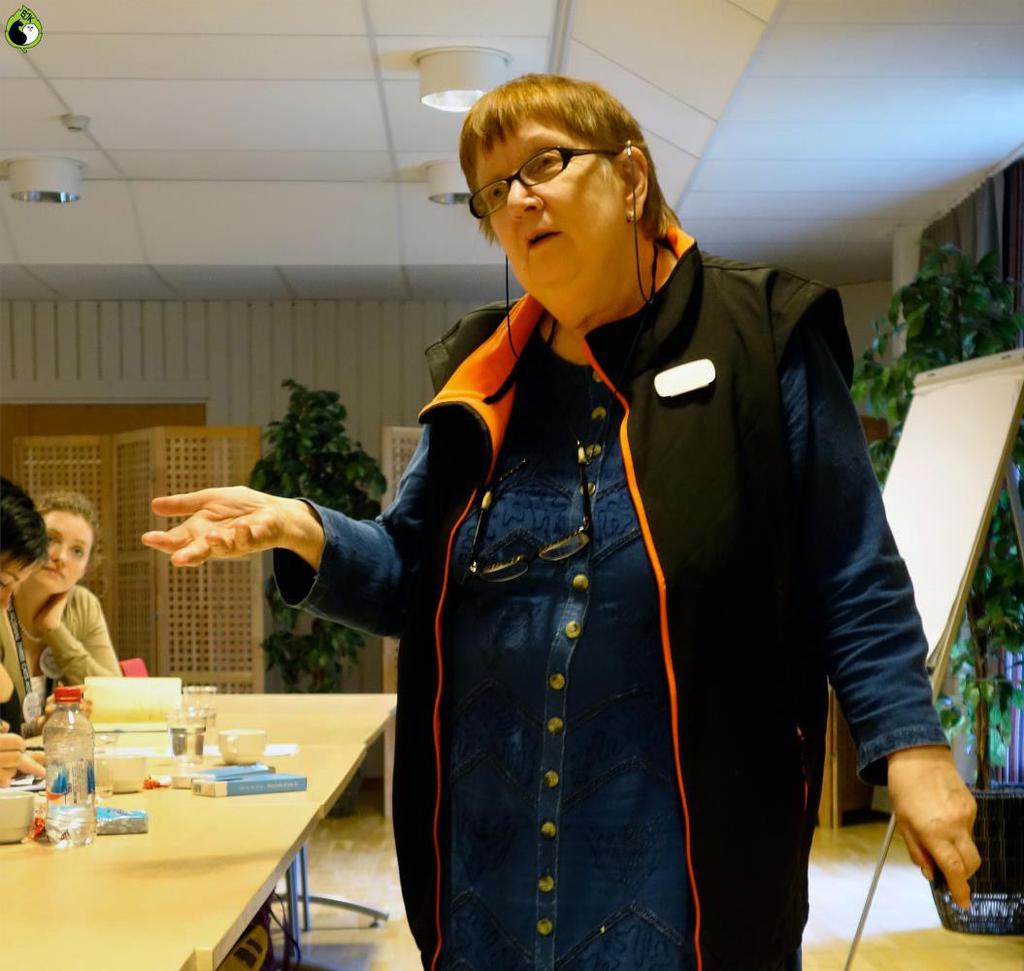 VÅRFEST Den 11 juni samlades 28 av Björkstakattens medlemmar och inbjudna gäster för en vårfest i en kvarterslokal på Västra Ersboda.