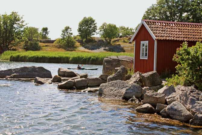 Ny bebyggelse ska utformas och placeras med stor hänsyn till