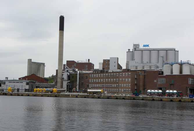 Beakta strålnings- och radonförekomst vidplanläggning för bebyggelse. Inventera och kartera skredkänsliga områden. Kartera områden i anslutning till översvämningszoner noggrant inför planering.