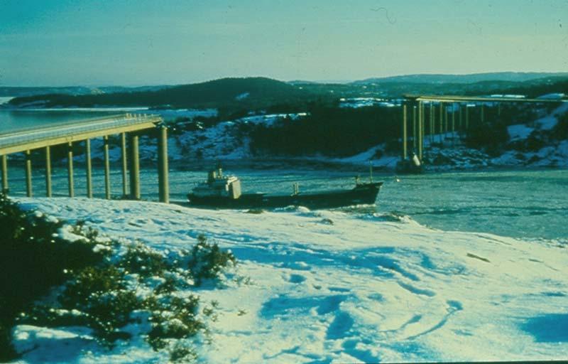 Tjörnbron var