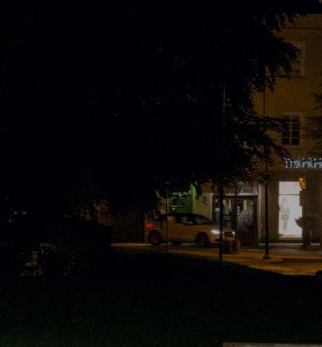 Väljer du istället exstreet 30W, så kan du få en effekt ned till t.ex. 18W och sänker därmed ljusflödet från 3600 lm ned till 2100 lm.