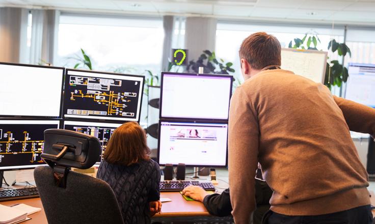 FINANSIELLA RAPPORTER Finansnetto Koncernens finansnetto uppgick till -46 (-54) mnkr, vilket är en förbättring med 8 mnkr jämfört med föregående år.