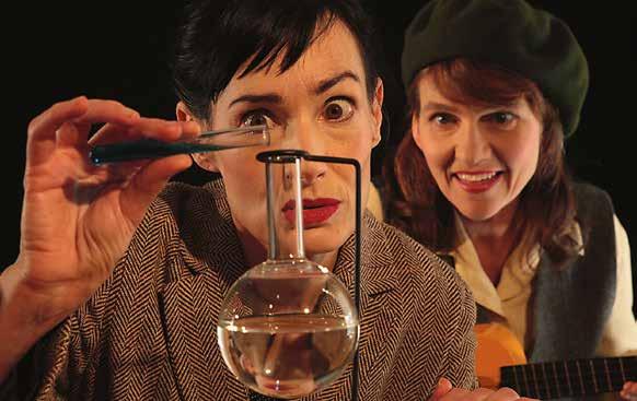 Åsa Karlin och Tess Paulsen i Skandal! foto: Publikmagneten ab Soppteater vår 2018 Skandal! I Skandal!